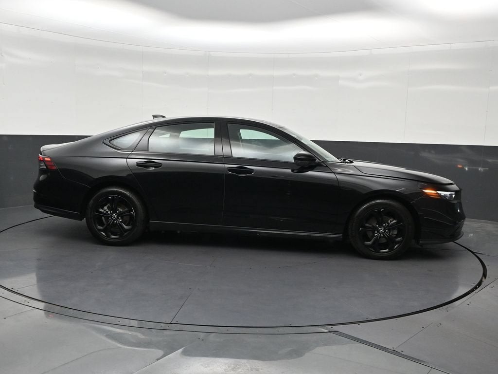 2025 Honda Accord Sedan SE