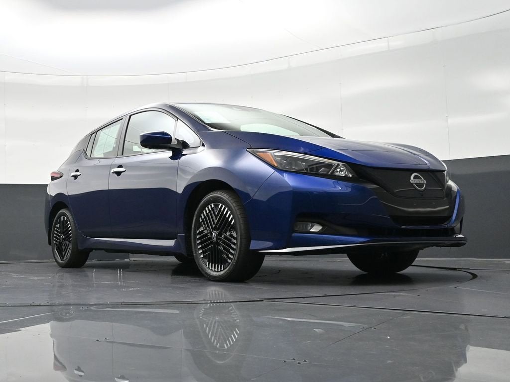 2023 Nissan LEAF SV PLUS