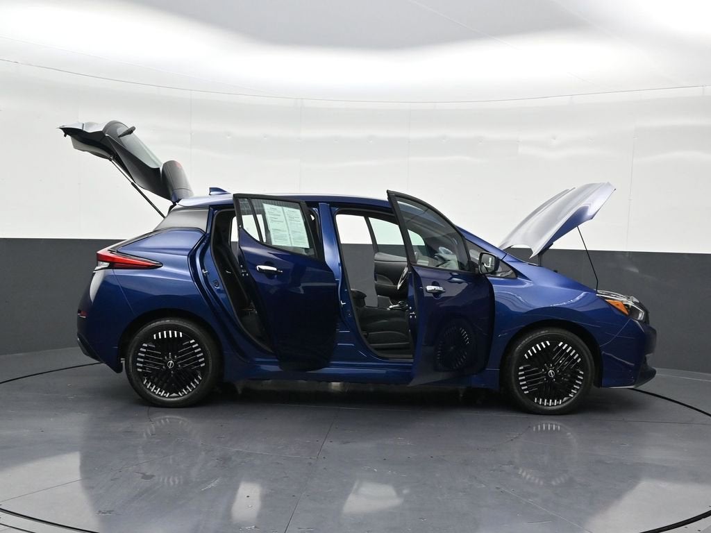 2023 Nissan LEAF SV PLUS