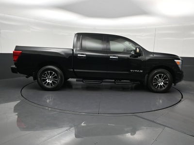 2021 Nissan Titan SV