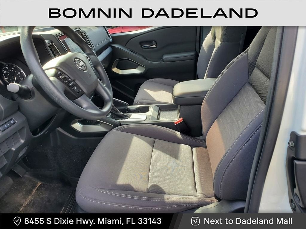 2024 Nissan Frontier SV