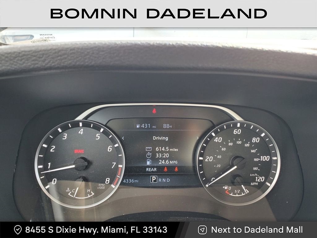 2024 Nissan Frontier SV