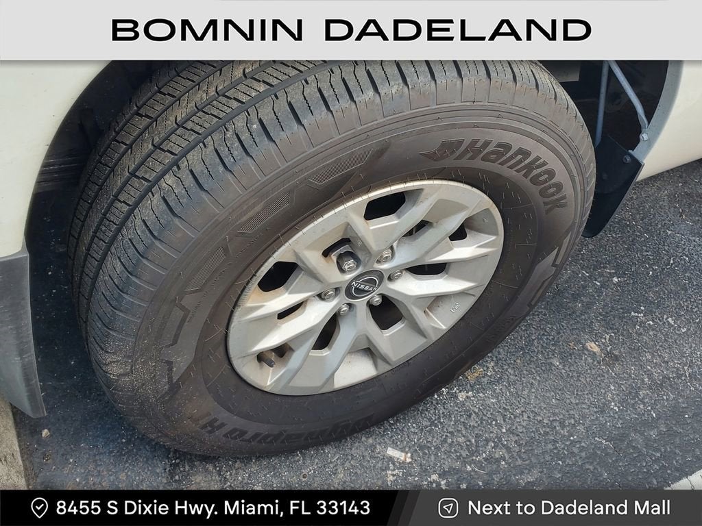 2024 Nissan Frontier SV