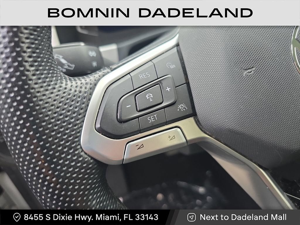 2022 Volkswagen Atlas 3.6L V6 SEL R-Line