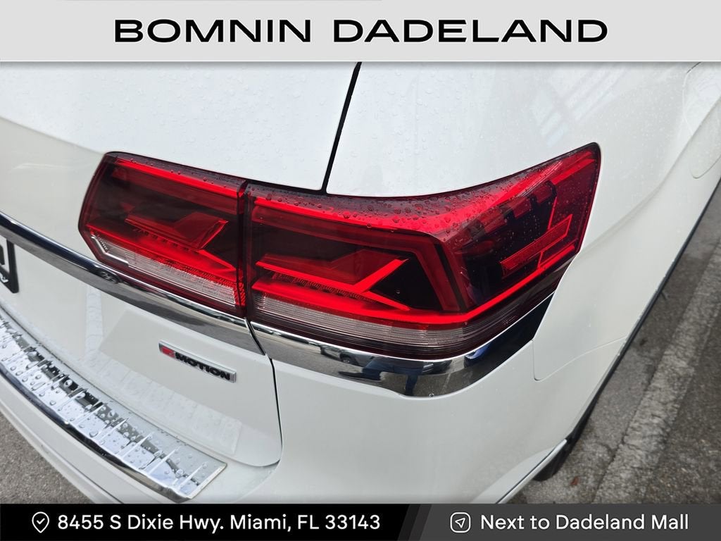 2022 Volkswagen Atlas 3.6L V6 SEL R-Line