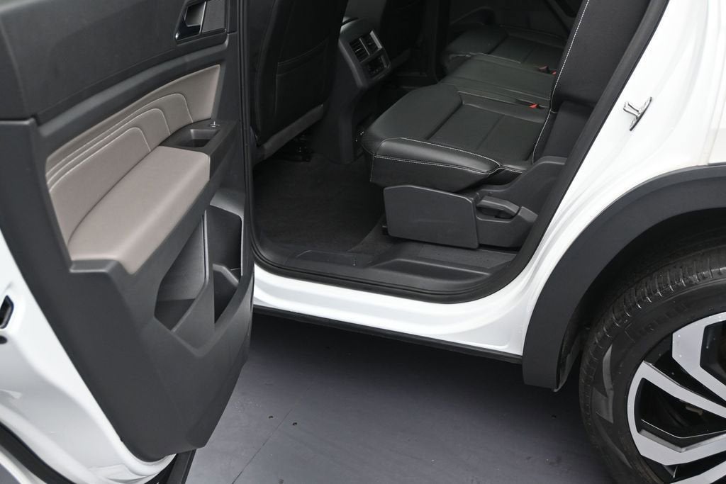 2023 Volkswagen Atlas 2.0T SEL