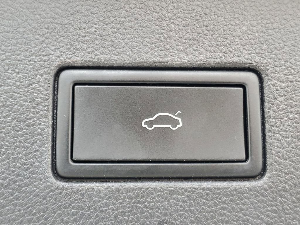 2023 Volkswagen Atlas 2.0T SEL