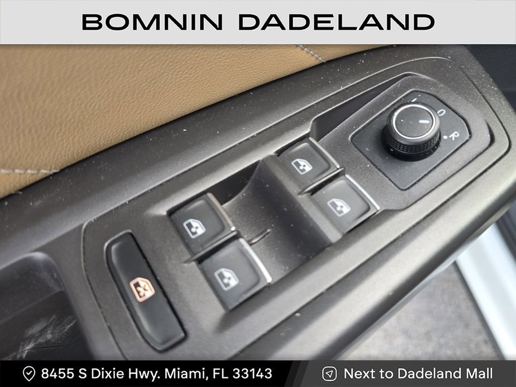 2022 Volkswagen Atlas Cross Sport 2.0T SE w/Technology