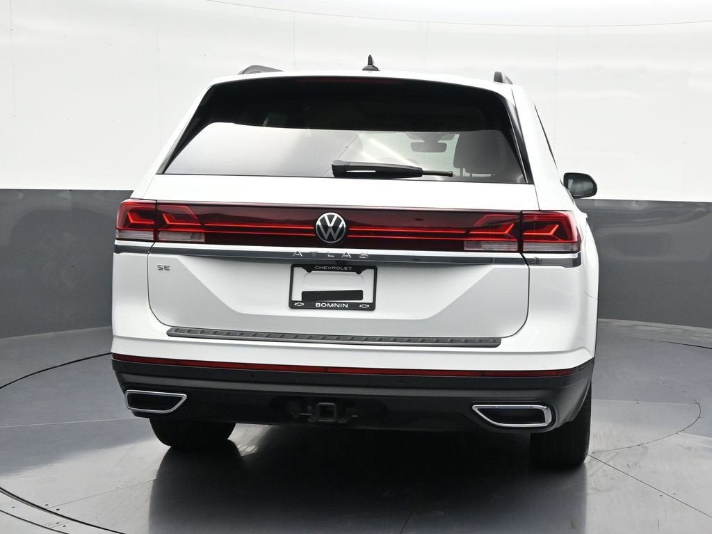 2024 Volkswagen Atlas 2.0T SE w/Technology