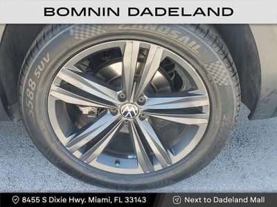 2021 Volkswagen Atlas 3.6L V6 SE w/Technology R-Line