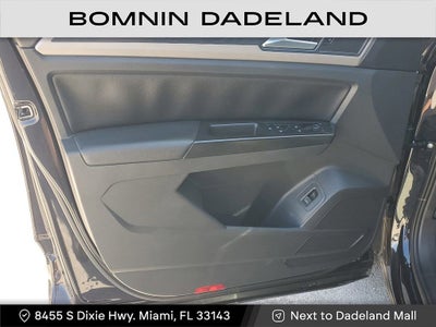 2021 Volkswagen Atlas 3.6L V6 SE w/Technology R-Line