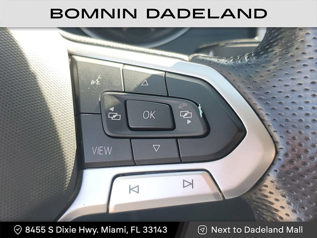 2021 Volkswagen Atlas 3.6L V6 SE w/Technology R-Line