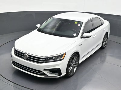 2017 Volkswagen Passat R-Line w/Comfort Pkg