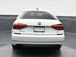 2017 Volkswagen Passat R-Line w/Comfort Pkg