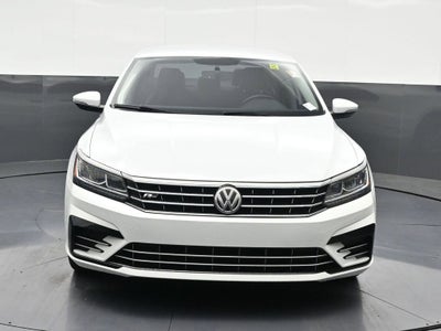 2017 Volkswagen Passat R-Line w/Comfort Pkg