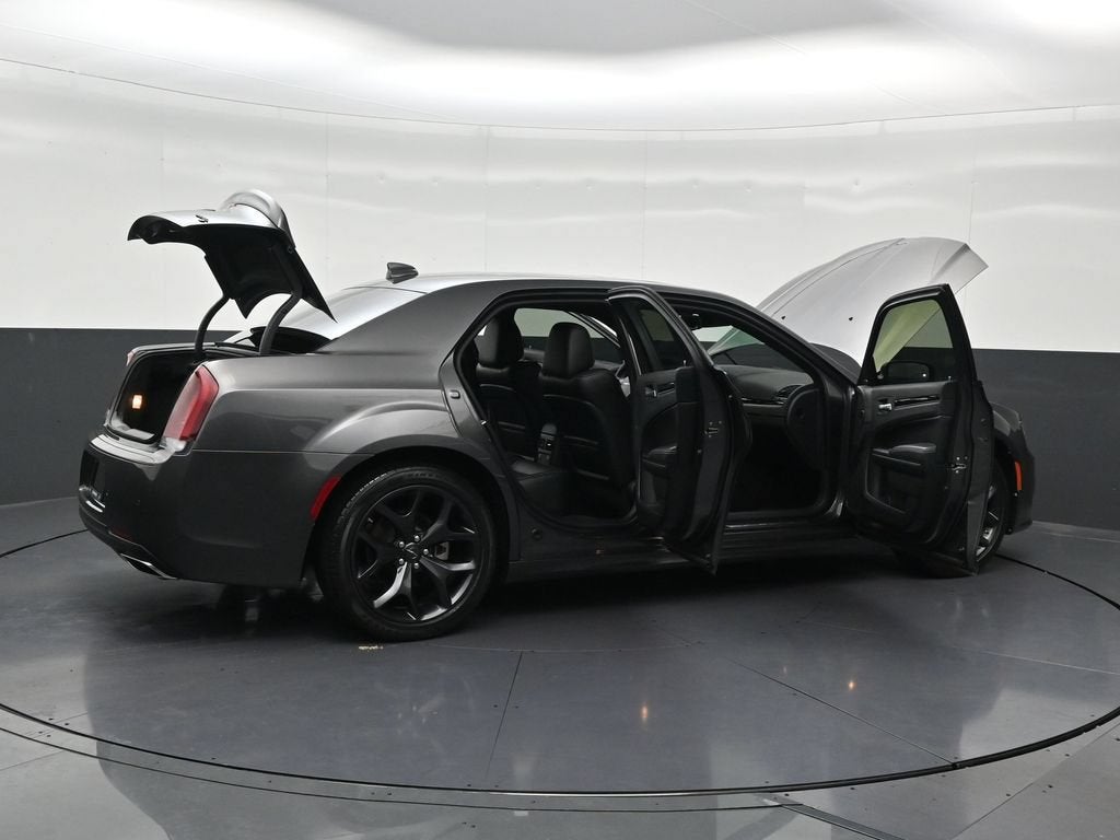 2023 Chrysler 300 300S
