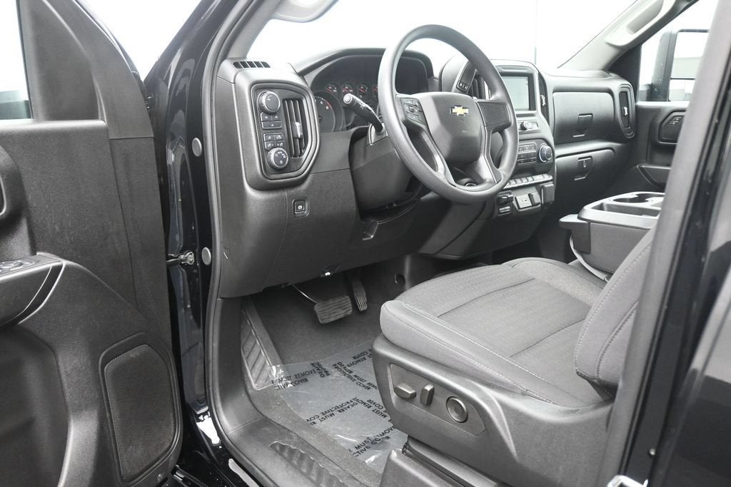2025 Chevrolet Silverado 2500 HD Custom