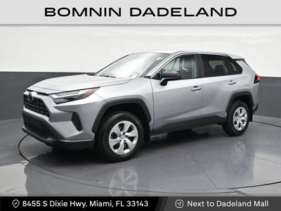 2025 Toyota RAV4 LE