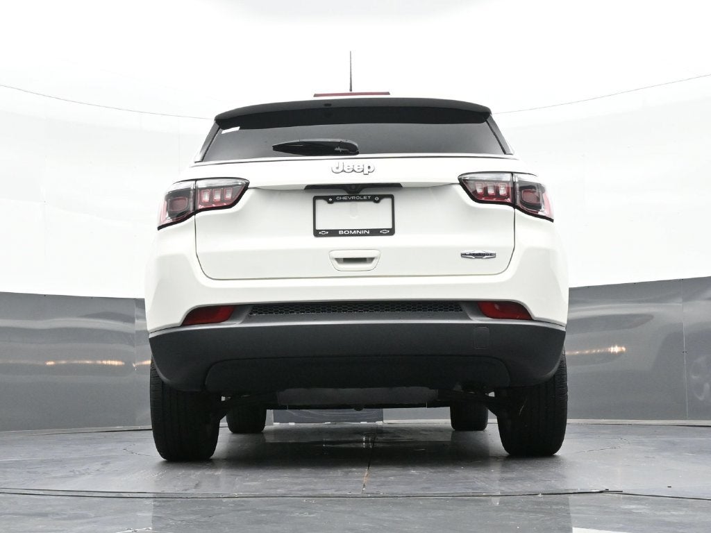 2021 Jeep Compass Latitude FWD