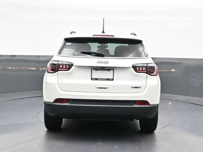 2021 Jeep Compass Latitude FWD