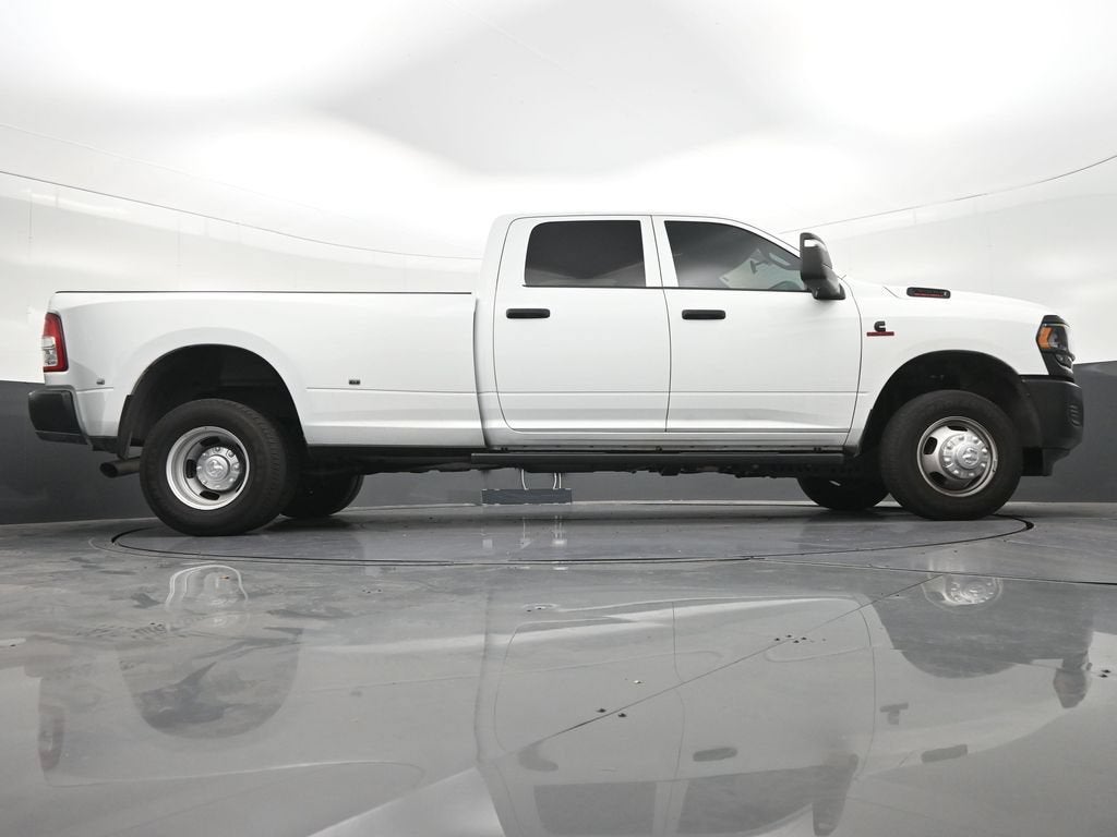 2024 RAM 3500 Tradesman Crew Cab 4x4 8' Box