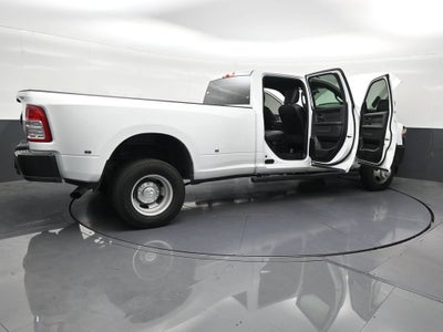 2024 RAM 3500 Tradesman Crew Cab 4x4 8' Box