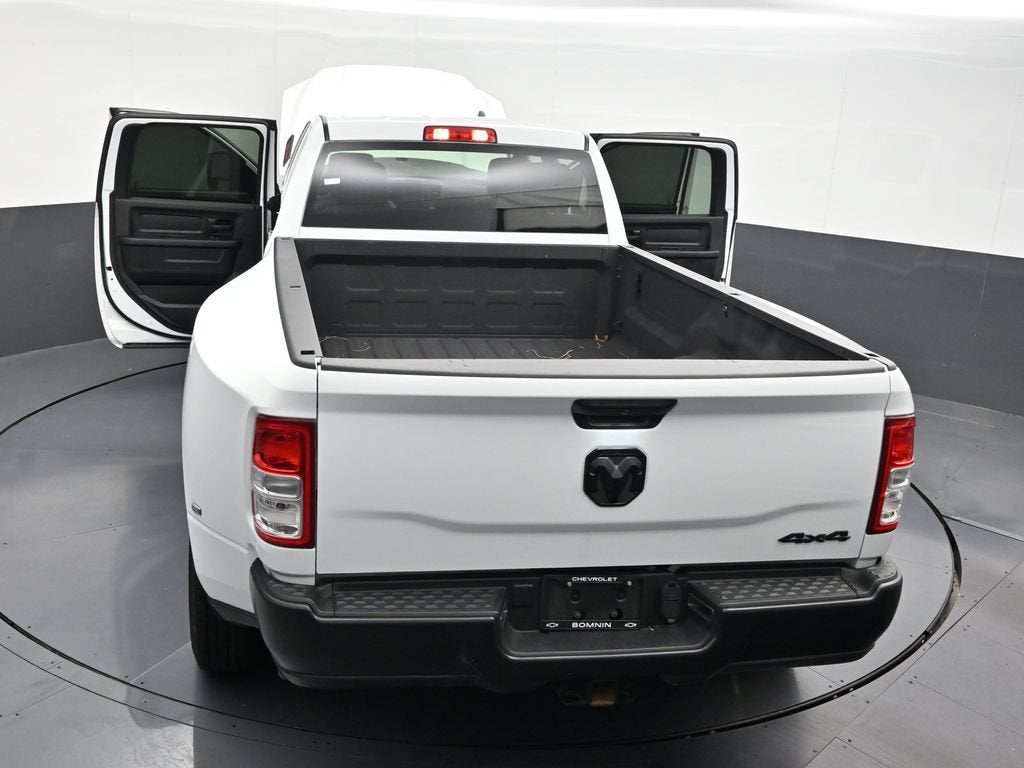 2024 RAM 3500 Tradesman Crew Cab 4x4 8' Box