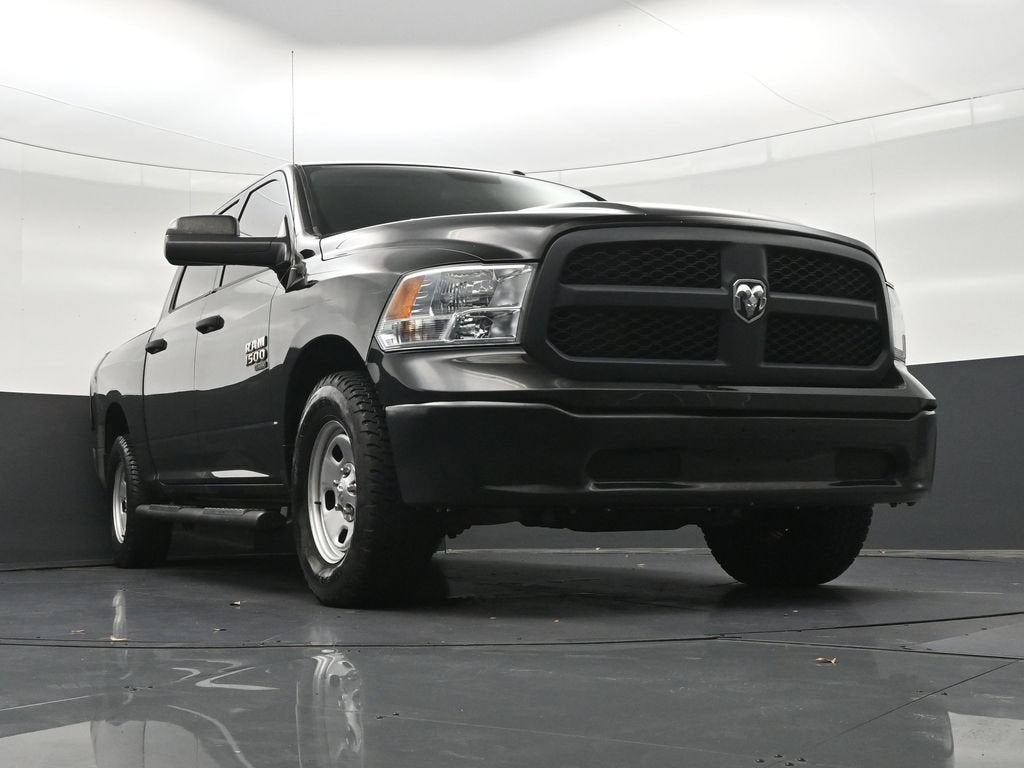 2021 RAM 1500 Classic Tradesman Crew Cab 4x2 5'7" Box