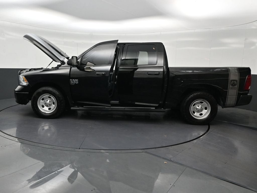 2021 RAM 1500 Classic Tradesman Crew Cab 4x2 5'7" Box