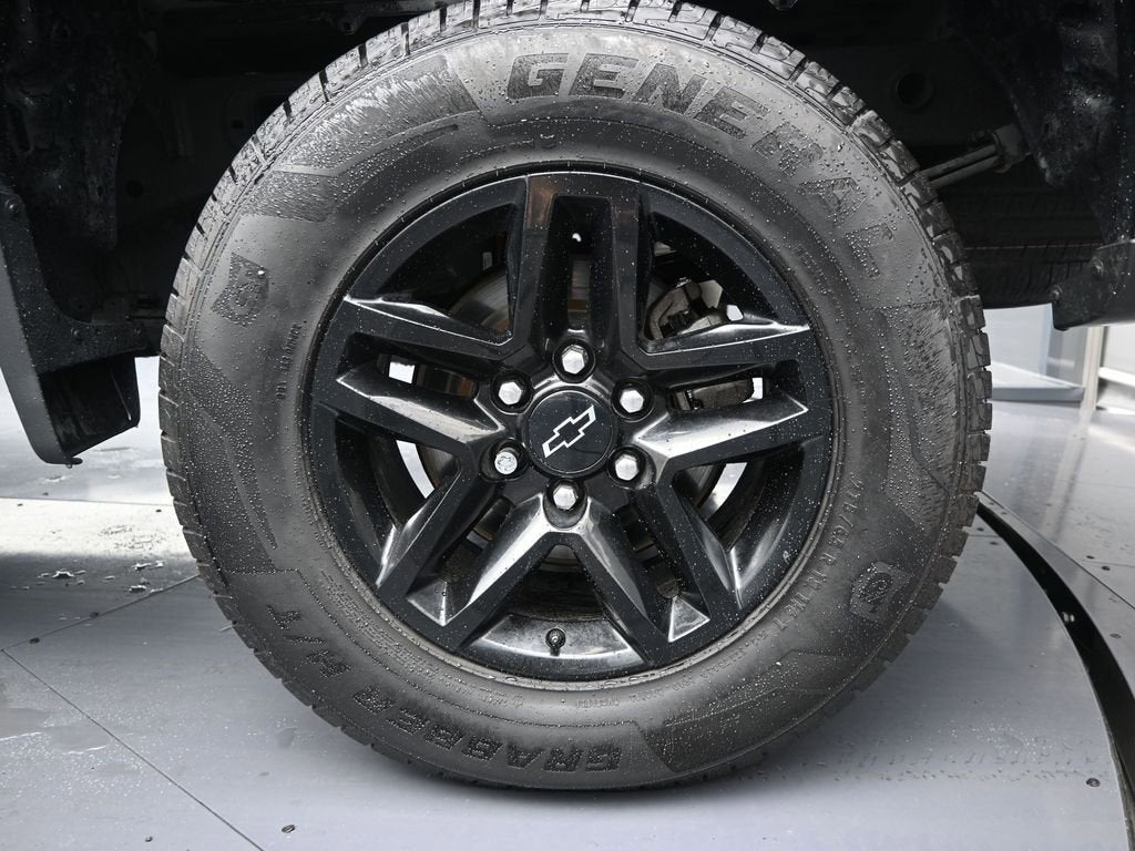 2022 Chevrolet Silverado 1500 Custom Trail Boss