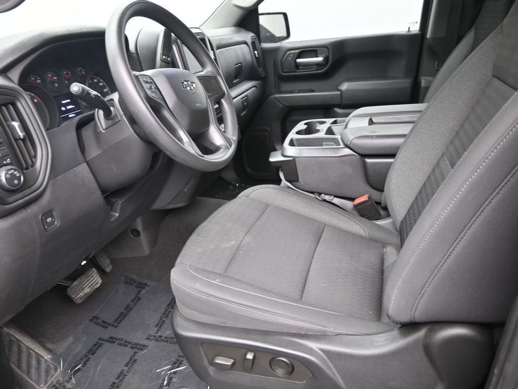 2022 Chevrolet Silverado 1500 Custom Trail Boss