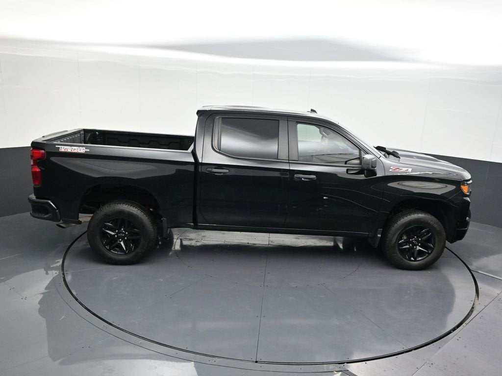 2022 Chevrolet Silverado 1500 Custom Trail Boss
