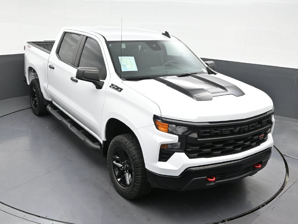 2023 Chevrolet Silverado 1500 Custom Trail Boss