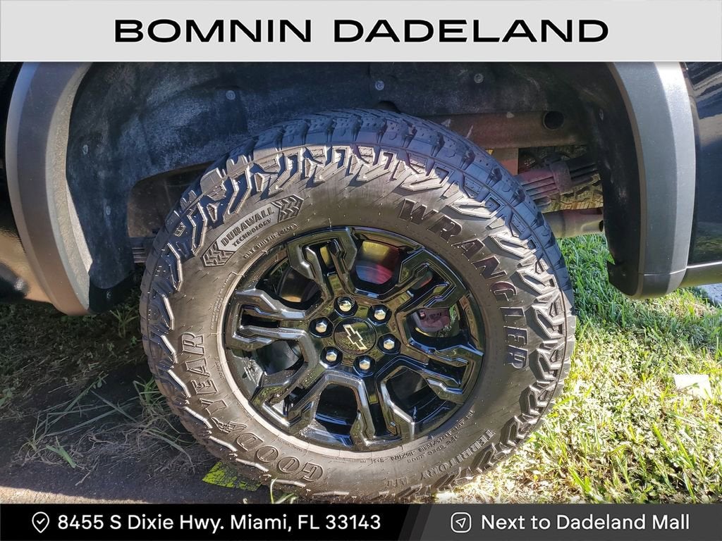 2025 Chevrolet Silverado 1500 ZR2