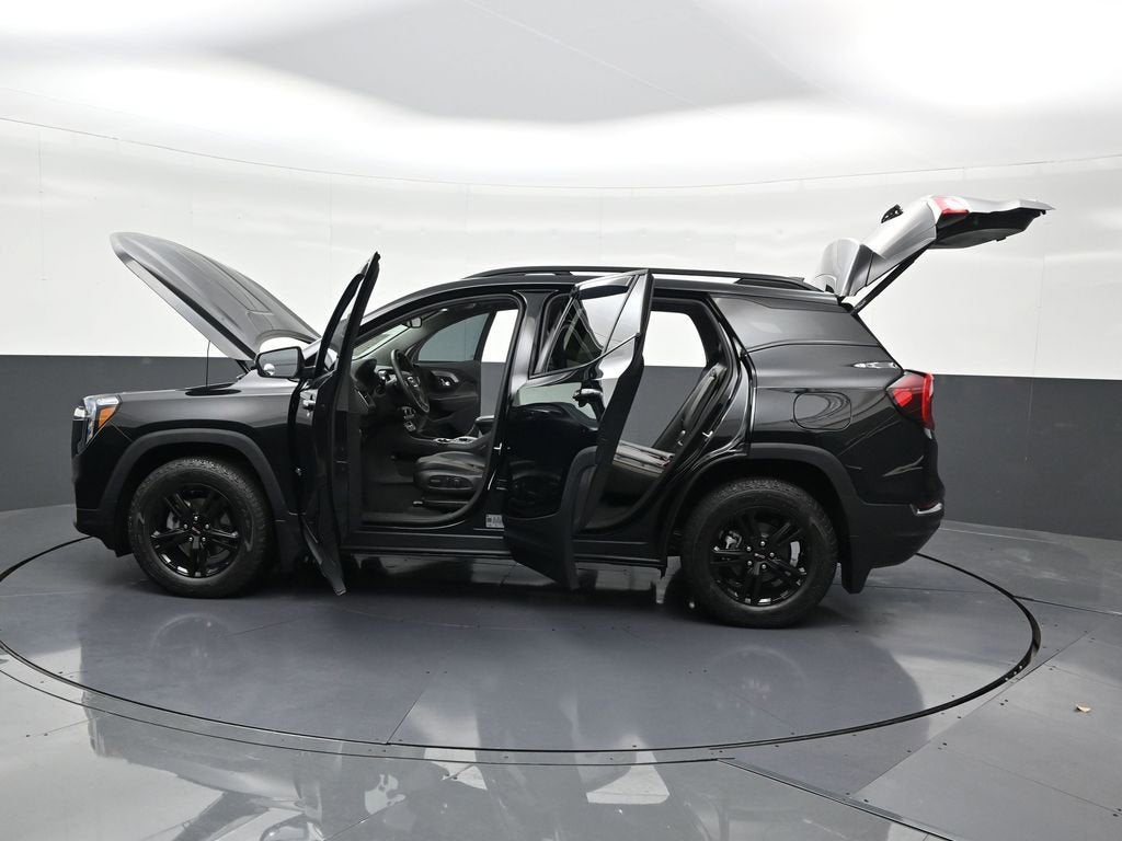 2024 GMC Terrain AT4