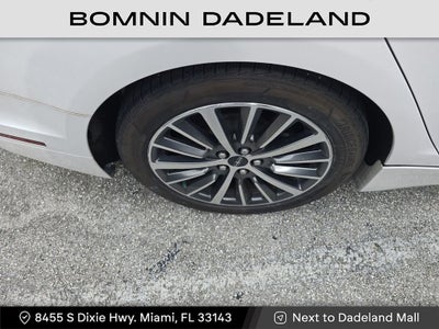 2017 Lincoln MKZ Hybrid Premiere