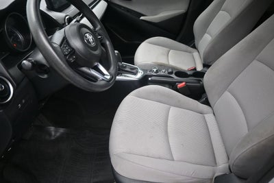 2020 Toyota Yaris LE