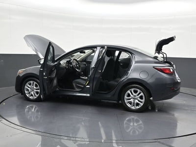 2018 Toyota Yaris iA Base