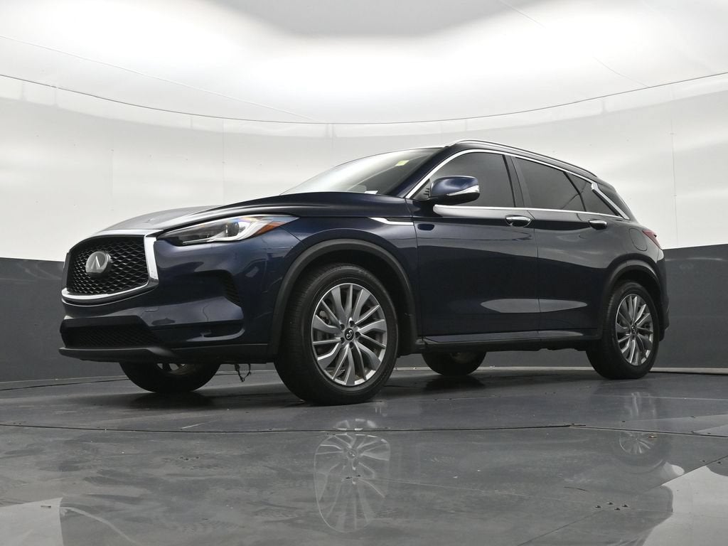 2023 INFINITI QX50 LUXE