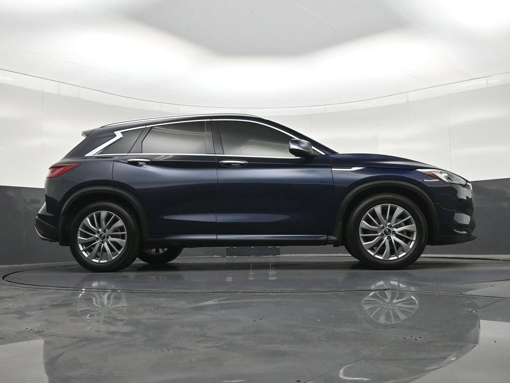 2023 INFINITI QX50 LUXE