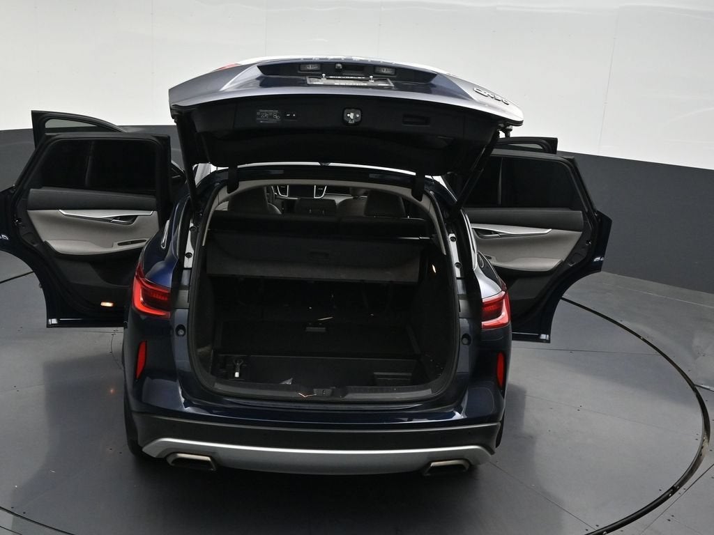 2023 INFINITI QX50 LUXE