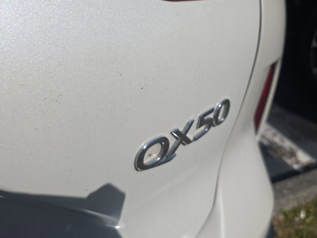 2020 INFINITI QX50 LUXE