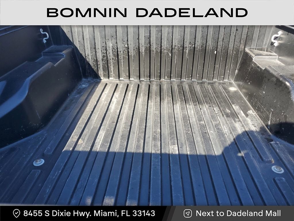 2022 Toyota Tacoma 2WD SR5