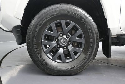 2023 Toyota Tacoma 4WD SR
