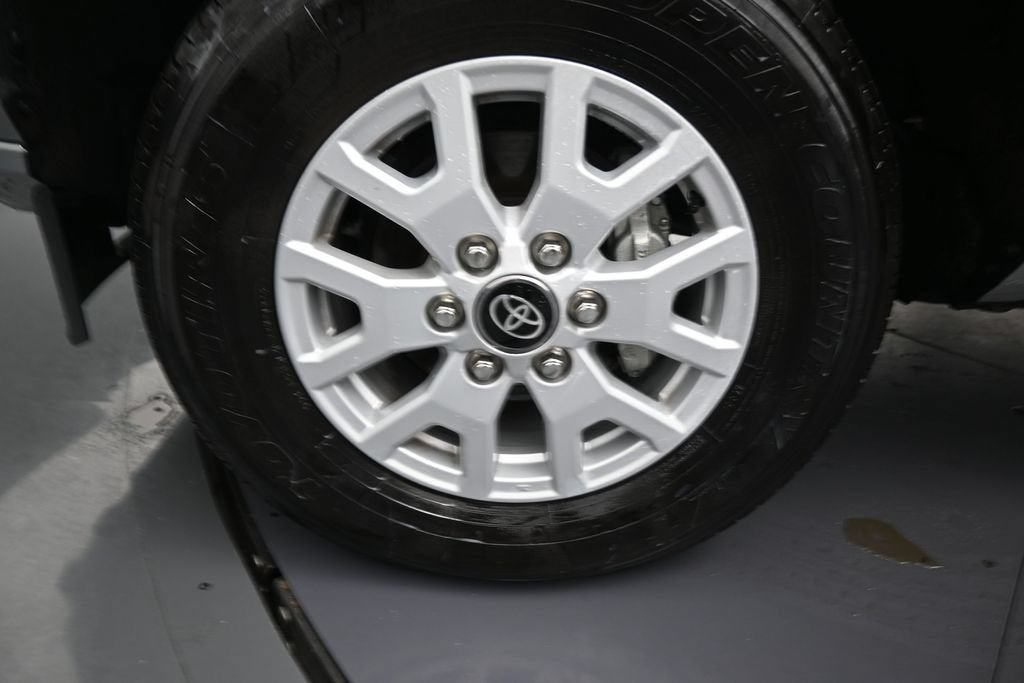 2025 Toyota Tacoma 2WD SR5