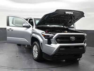 2025 Toyota Tacoma 2WD SR5