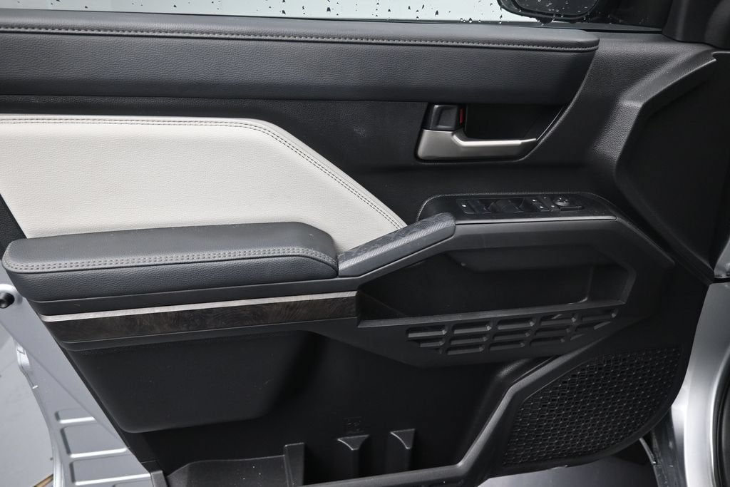 2025 Toyota Tacoma 4WD TRD Sport Hybrid