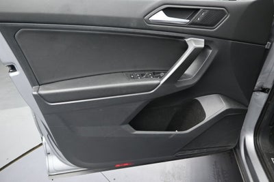 2021 Volkswagen Tiguan 2.0T SE R-Line Black