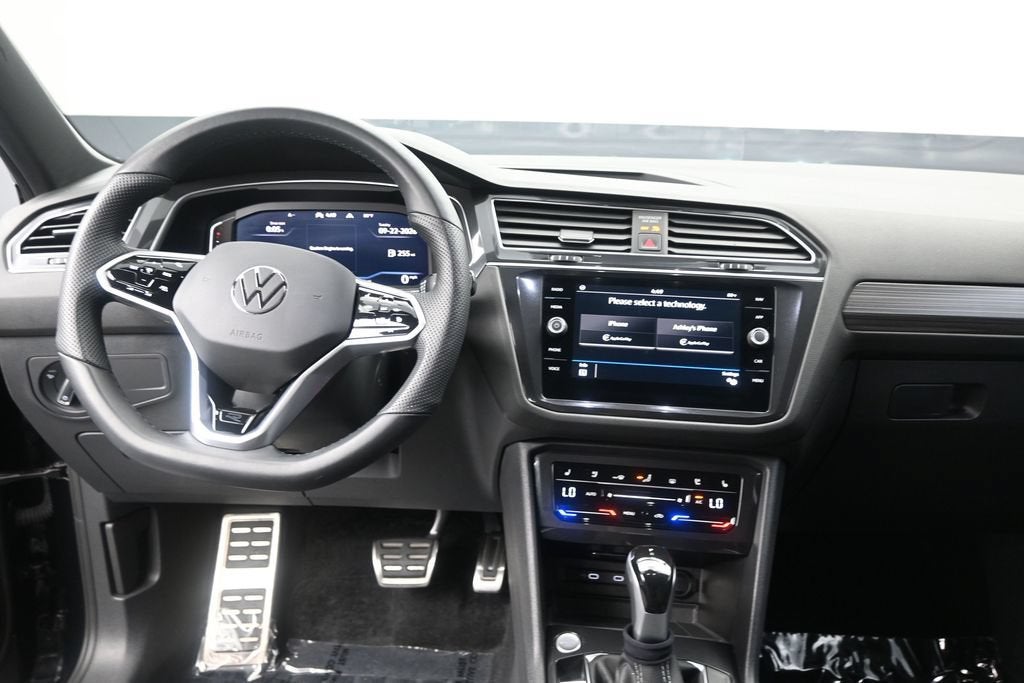2024 Volkswagen Tiguan 2.0T SEL R-Line