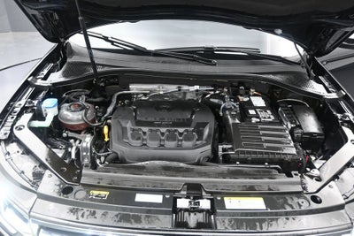 2024 Volkswagen Tiguan 2.0T SEL R-Line